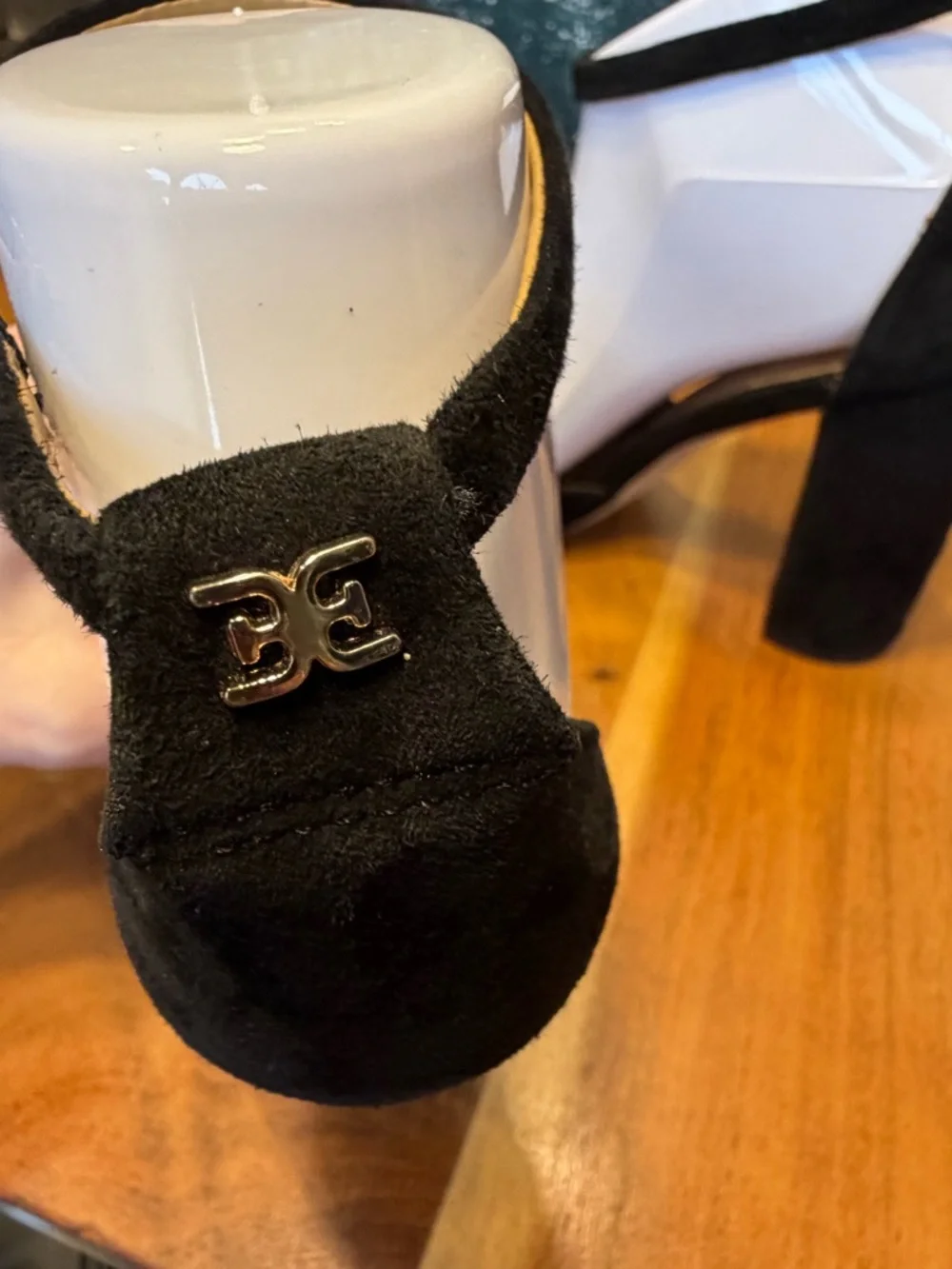 Sam‎ Edelman Classic 2010s Black Suede Block Heel Sandals 7